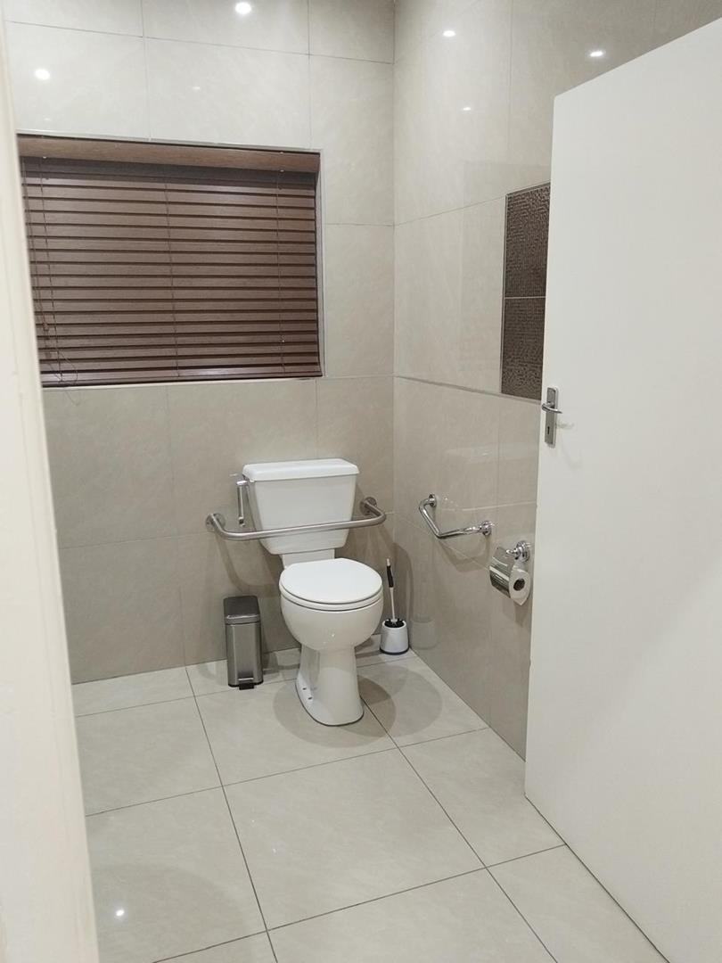 To Let Commercial Property for Rent in Table View Western Cape
